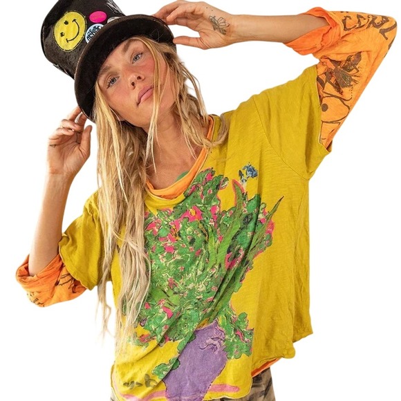 Magnolia Pearl Tops - Magnolia Pearl Van Gogh Love Nature Short Sleeve Yellow Distressed Tee Shirt NWT